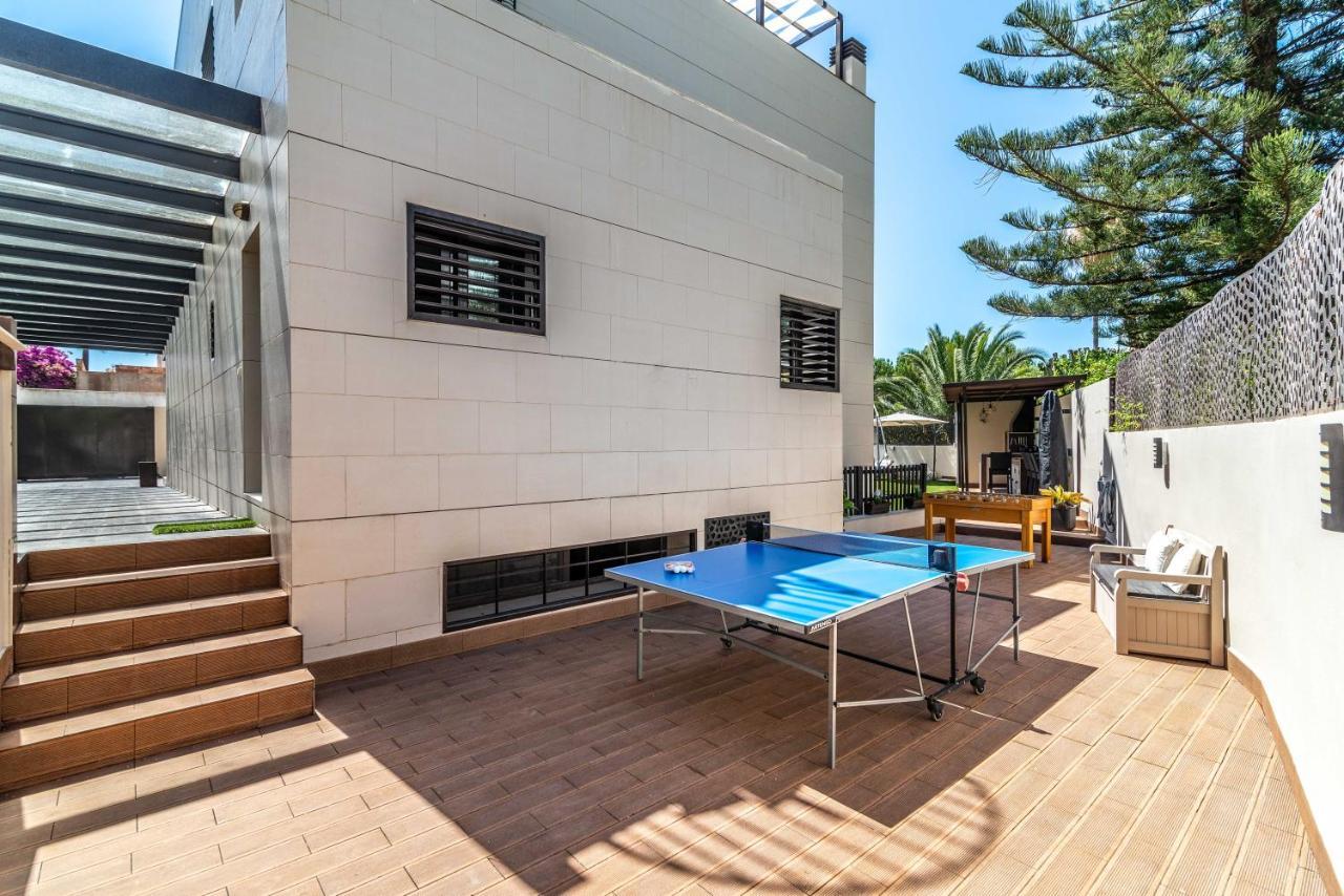 Vacation Marbella I Villa Riviera Del Sol, Private Pool, Jacuzzi, Walking Distance To The Beach Malaga Exterior photo